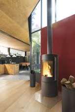 Купить Печь-камин Invicta Altara Plus в интерьере чугунная в Слониме в Слониме