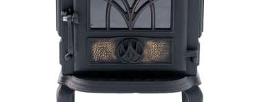 Чугунный камин со стеклом Сибирь 7 фото в интерьере в Слониме