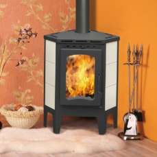 Стальной камин Бавария угловая Амазонка бай фото в интерьере в Слониме