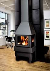 Недорогой камин Бавария 3 стекла чёрная фото в интерьере хай-тек в Слониме