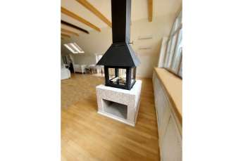 Стальной камин Эклипс островной 4D графит фото в интерьере в Слониме