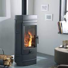 Печь-камин Invicta Chatel чугун в интерьере Амазонка бай фото в Слониме