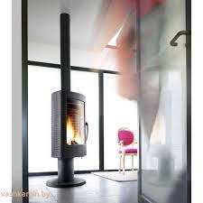 Печь-камин чугунный Invicta Alios в интерьере Амазонка бай фото в Слониме